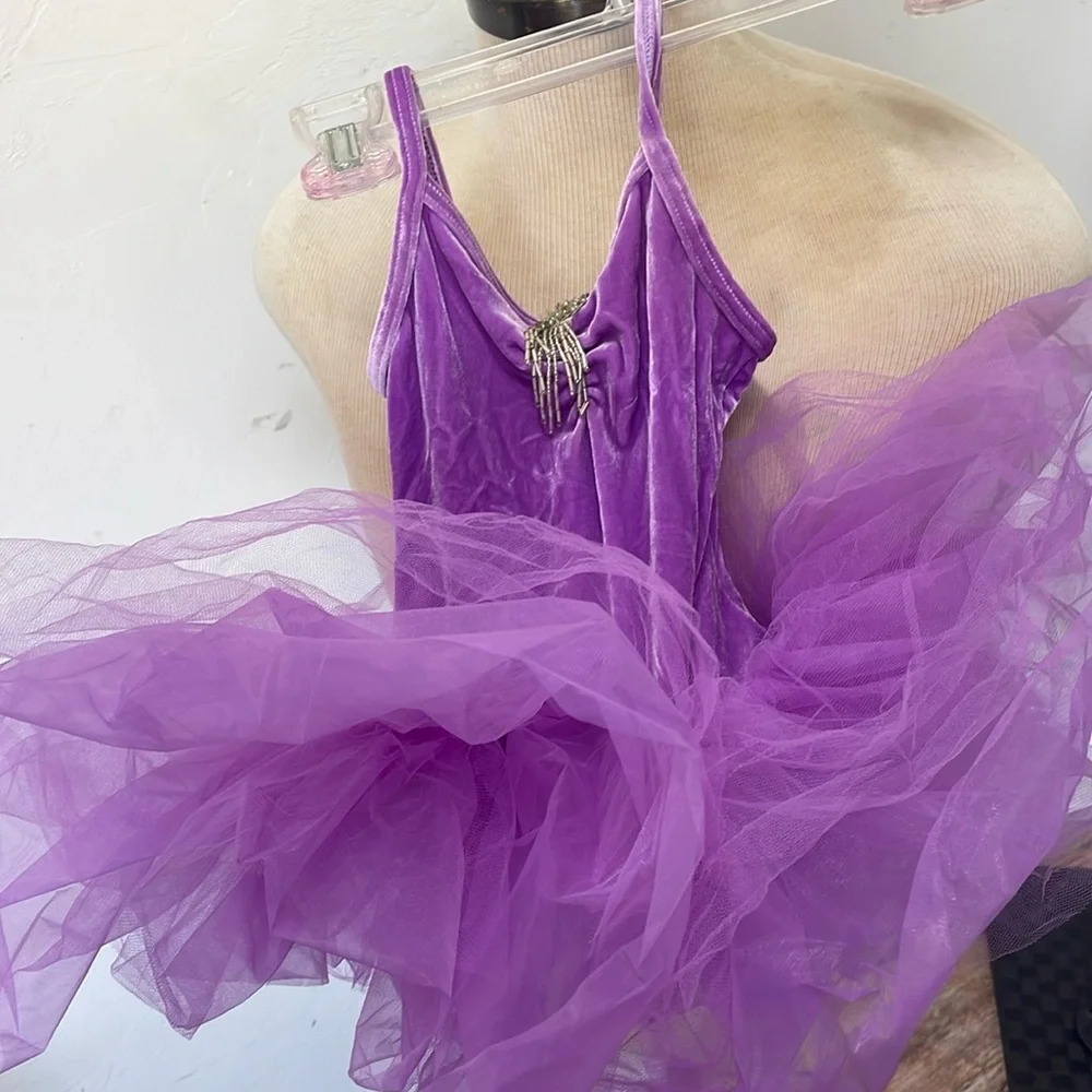 Purple ballerina dress up tutu dress toddler small. has stretch to it